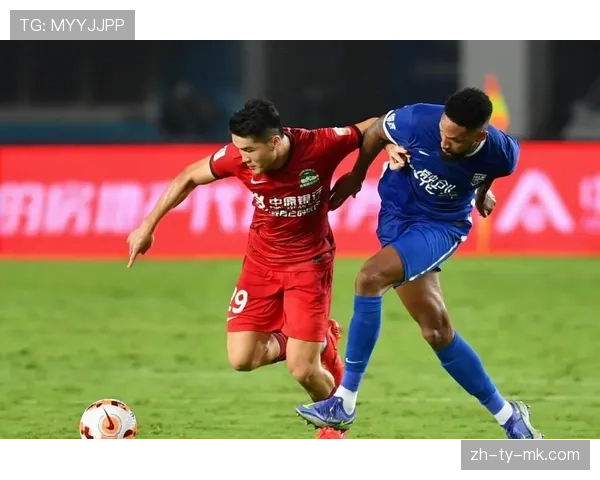 纪录片《一球之间》上映,聚焦欧洲顶级俱乐部定位球教练的日常工作 纪录片《一球之间》上映,聚焦欧洲顶级俱乐部定位球教练的日常工作